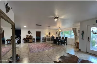 4431 N Swan Road, Tucson, AZ 85718 - Photo 8