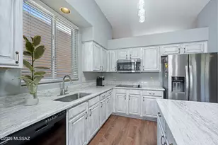 6510 N Sun Bluff Dr, Tucson, AZ 85704 - Photo 6