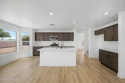8245 N Greys Place, Oro Valley, AZ 85737 - Photo 10