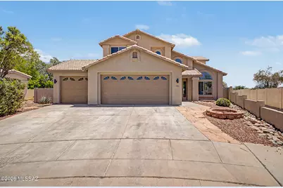 8245 N Greys Place, Oro Valley, AZ 85737 - Photo 2