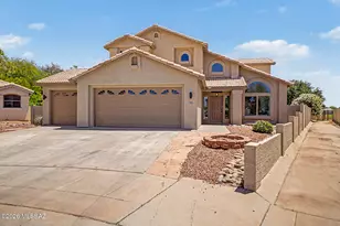 8245 N Greys Pl, Oro Valley, AZ 85737 - Photo 1