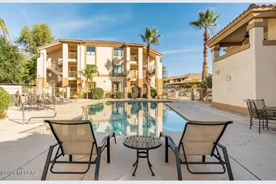 2550 E River Road #13102, Tucson, AZ 85718 - Photo 1