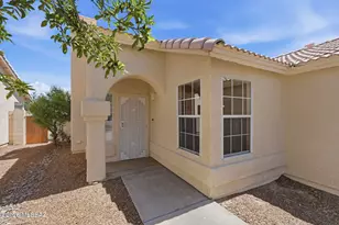 8177 S Via Elemental, Tucson, AZ 85747 - Photo 2