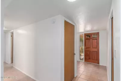 5255 E Baker Street, Tucson, AZ 85711 - Photo 8