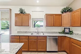 3664 Herba De Maria, Sierra Vista, AZ 85650 - Photo 18
