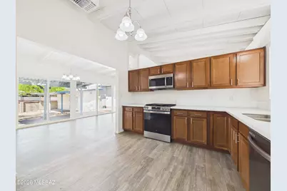 5701 E 3rd Street, Tucson, AZ 85711 - Photo 8