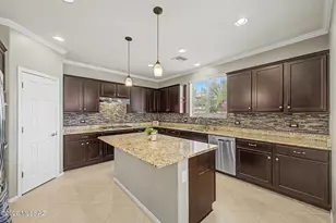 7976 S Dolphin Way, Tucson, AZ 85756 - Photo 6