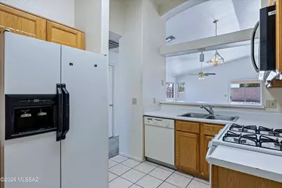 7835 S Lennox Lane, Tucson, AZ 85747 - Photo 12