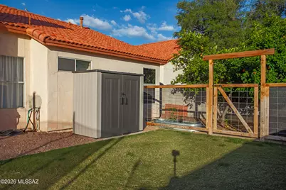 9419 N Warbler Place, Tucson, AZ 85742 - Photo 48
