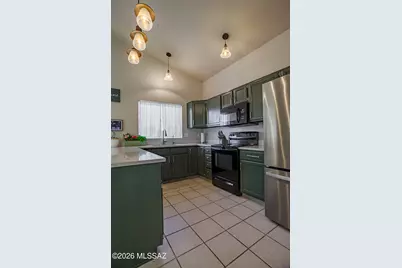 9419 N Warbler Place, Tucson, AZ 85742 - Photo 10