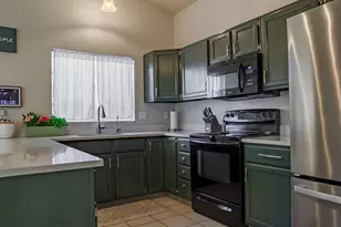 9419 N Warbler Pl, Tucson, AZ 85742 - Photo 10