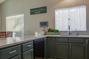 9419 N Warbler Pl, Tucson, AZ 85742 - Photo 8