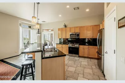 13322 N Heritage Club Place, Marana, AZ 85658 - Photo 16