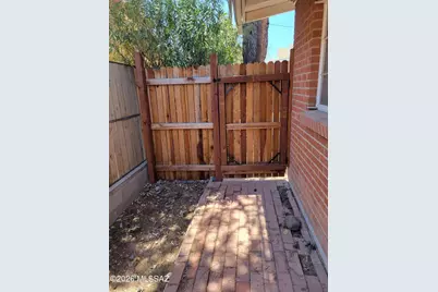 1733 E Hedrick Drive N #Unit C, Tucson, AZ 85719 - Photo 12