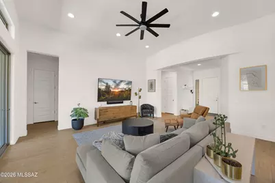 13477 N Mariposa Lily Drive, Oro Valley, AZ 85755 - Photo 8