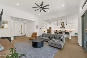 13477 N Mariposa Lily Dr, Oro Valley, AZ 85755 - Photo 10
