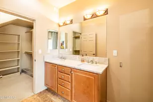 241 N Suntan Dr, Vail, AZ 85641 - Photo 18