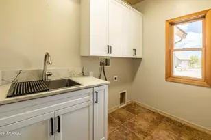 241 N Suntan Dr, Vail, AZ 85641 - Photo 30