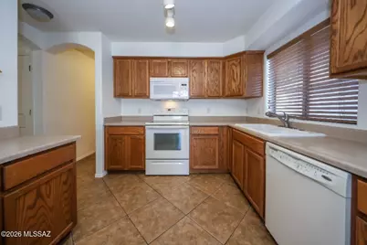 4279 E Ocotillo Desert Trail, Tucson, AZ 85706 - Photo 10