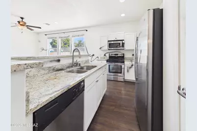 7954 E Senate Street, Tucson, AZ 85730 - Photo 12