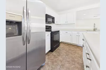 9974 E Deer Trail, Tucson, AZ 85748 - Photo 10