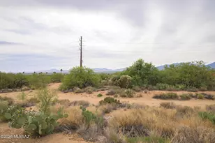 312 N Royal Bell Dr, Green Valley, AZ 85614 - Photo 42