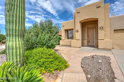 2303 E Desert Pueblo Pass, Green Valley, AZ 85614 - Photo 4