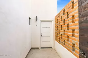 21 W Lalo Way, Tucson, AZ 85701 - Photo 8
