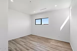 21 W Lalo Way, Tucson, AZ 85701 - Photo 48
