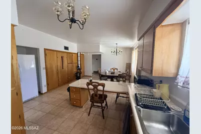871 S La Mesa Drive, Benson, AZ 85602 - Photo 10
