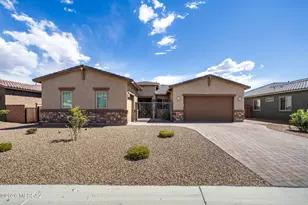 6571 W Antler Bnd Pl, Marana, AZ 85658 - Photo 2