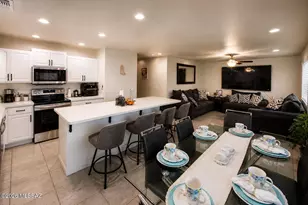 27 W 34th St, Tucson, AZ 85713 - Photo 8