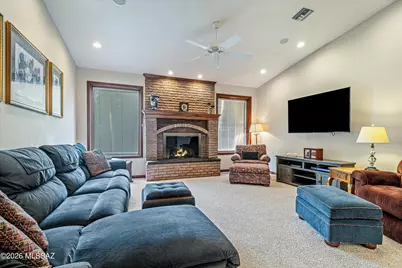 3892 N Mountain Cove Drive, Tucson, AZ 85750 - Photo 14