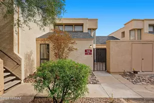 7610 E Callisto Cir, Tucson, AZ 85715 - Photo 18