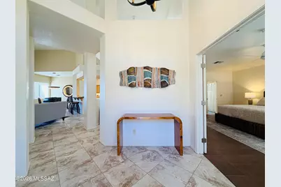 1465 W Bridalveil Place, Tucson, AZ 85737 - Photo 2