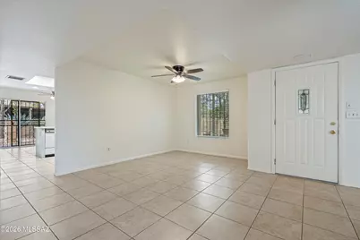 2118 N Calle De La Cienega, Tucson, AZ 85715 - Photo 10