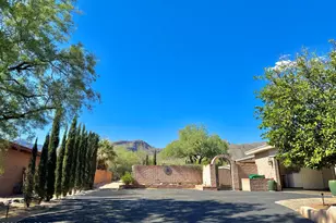 9431 E Walnut Tree Cir, Tucson, AZ 85749 - Photo 8