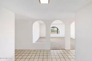 3770 N Knollwood Cir, Tucson, AZ 85750 - Photo 8