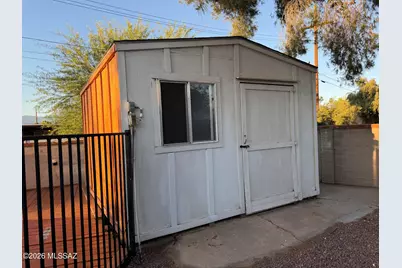 8175 E 20th Street, Tucson, AZ 85710 - Photo 26