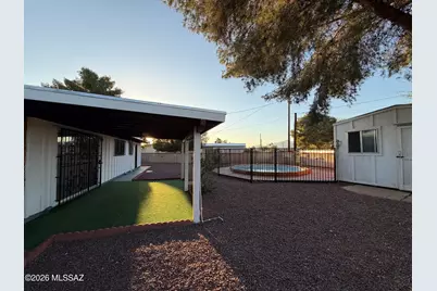 8175 E 20th Street, Tucson, AZ 85710 - Photo 30
