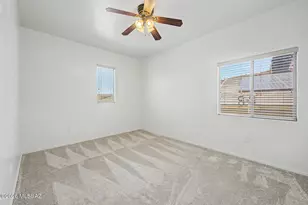 8273 N Amber Burst Dr, Tucson, AZ 85745 - Photo 30