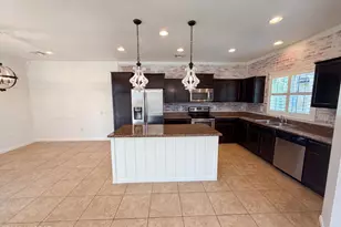 10919 E Midnight Moon Ln, Tucson, AZ 85747 - Photo 2