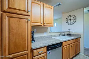 2550 E River Rd, Tucson, AZ 85718 - Photo 14