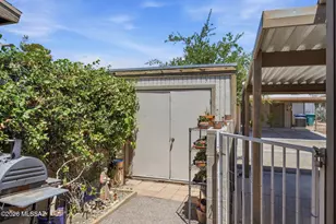 601 W Redondo Dr, Tucson, AZ 85705 - Photo 28