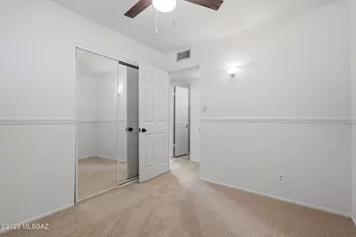 8041 E Julia Street, Tucson, AZ 85710 - Photo 26