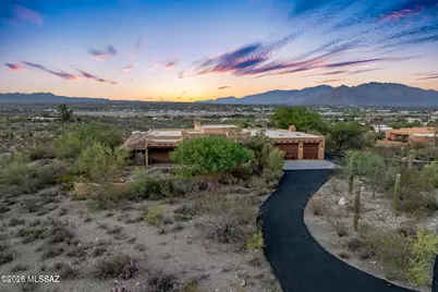 5480 W Sharpshooter Court, Tucson, AZ 85743 - Photo 4