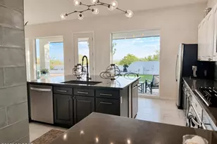 9780 E Spring Hill Pl, Tucson, AZ 85749 - Photo 14