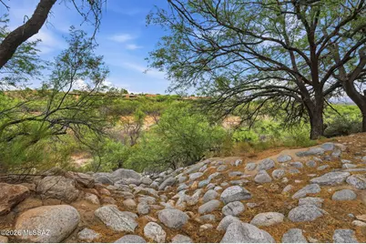 1072 W Camino Urbano, Green Valley, AZ 85622 - Photo 50