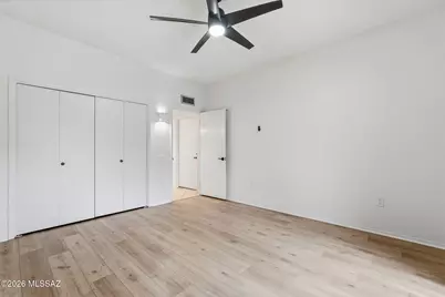 1072 W Camino Urbano, Green Valley, AZ 85622 - Photo 32