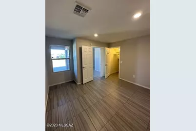 9563 S Trapper Ridge Drive, Tucson, AZ 85747 - Photo 6